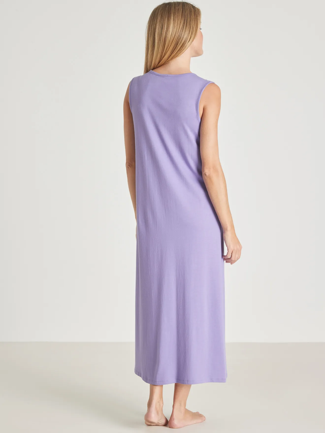 Chemise de nuit sans manches