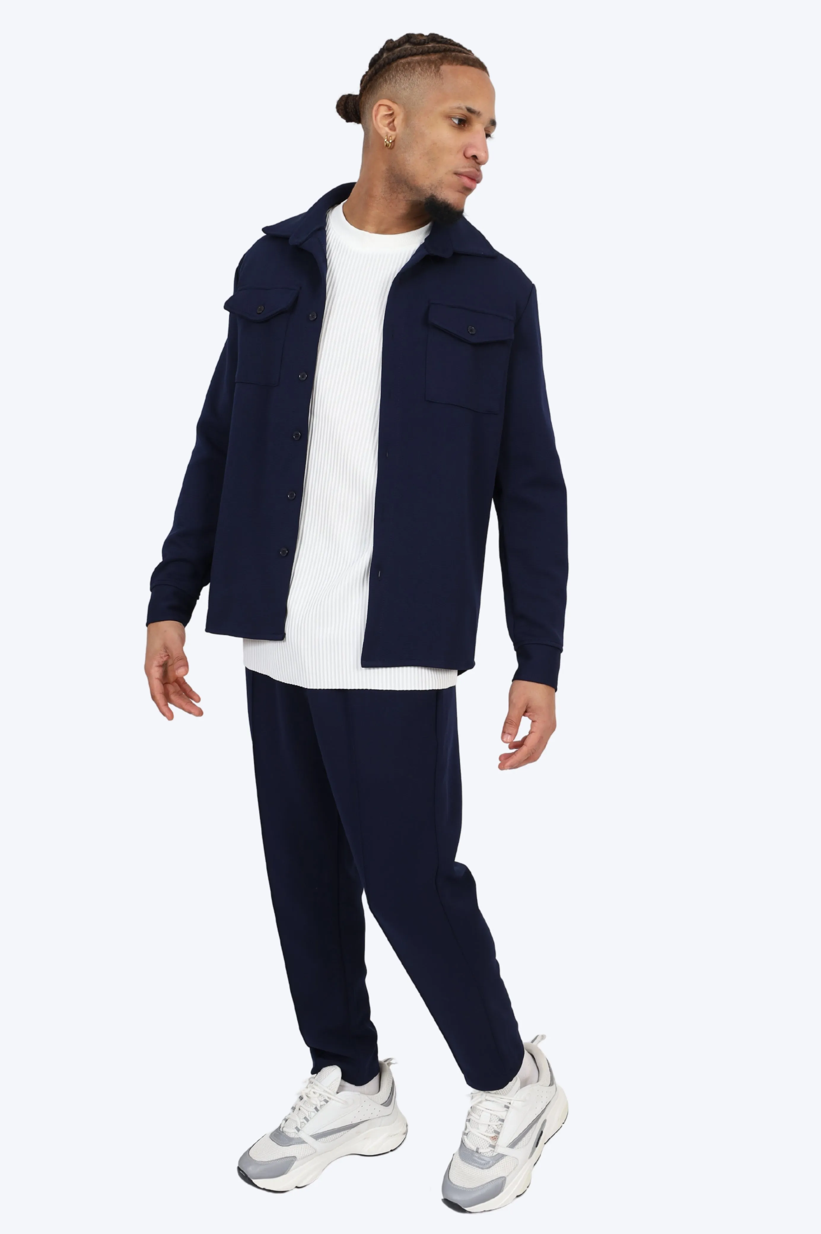 ENSEMBLE CHEMISE  POCHES ET PANTALON BLEU MARINE