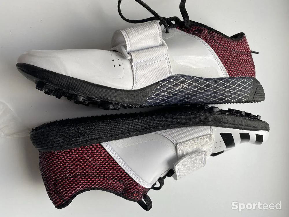 Pointe adidas Adizero  saut en longueur  neuf Ajouté le : 26/08/2022